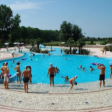 Laguna Village 2*